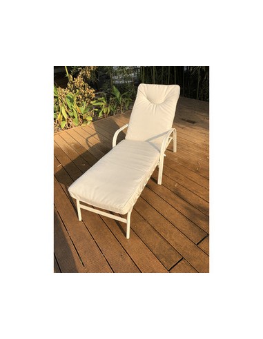 POLTRONA  LOUNGER CREMA OPACO  022300 GIOVE